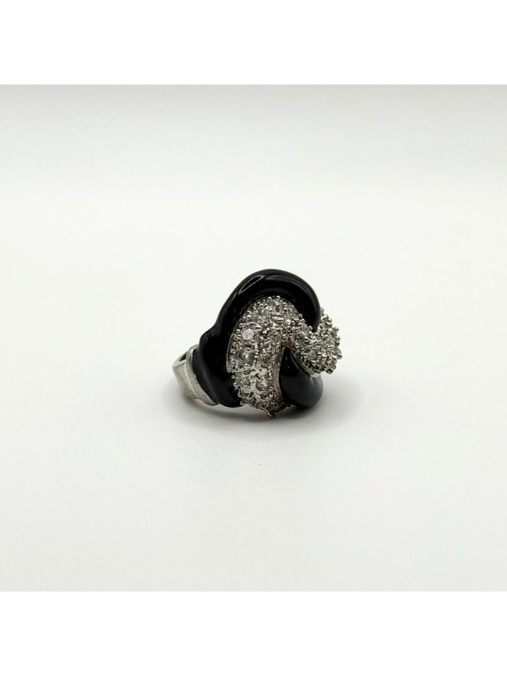 Vintage Silver & Black Enamel Cocktail Ring With Clear Crystal Accents Size 6.5